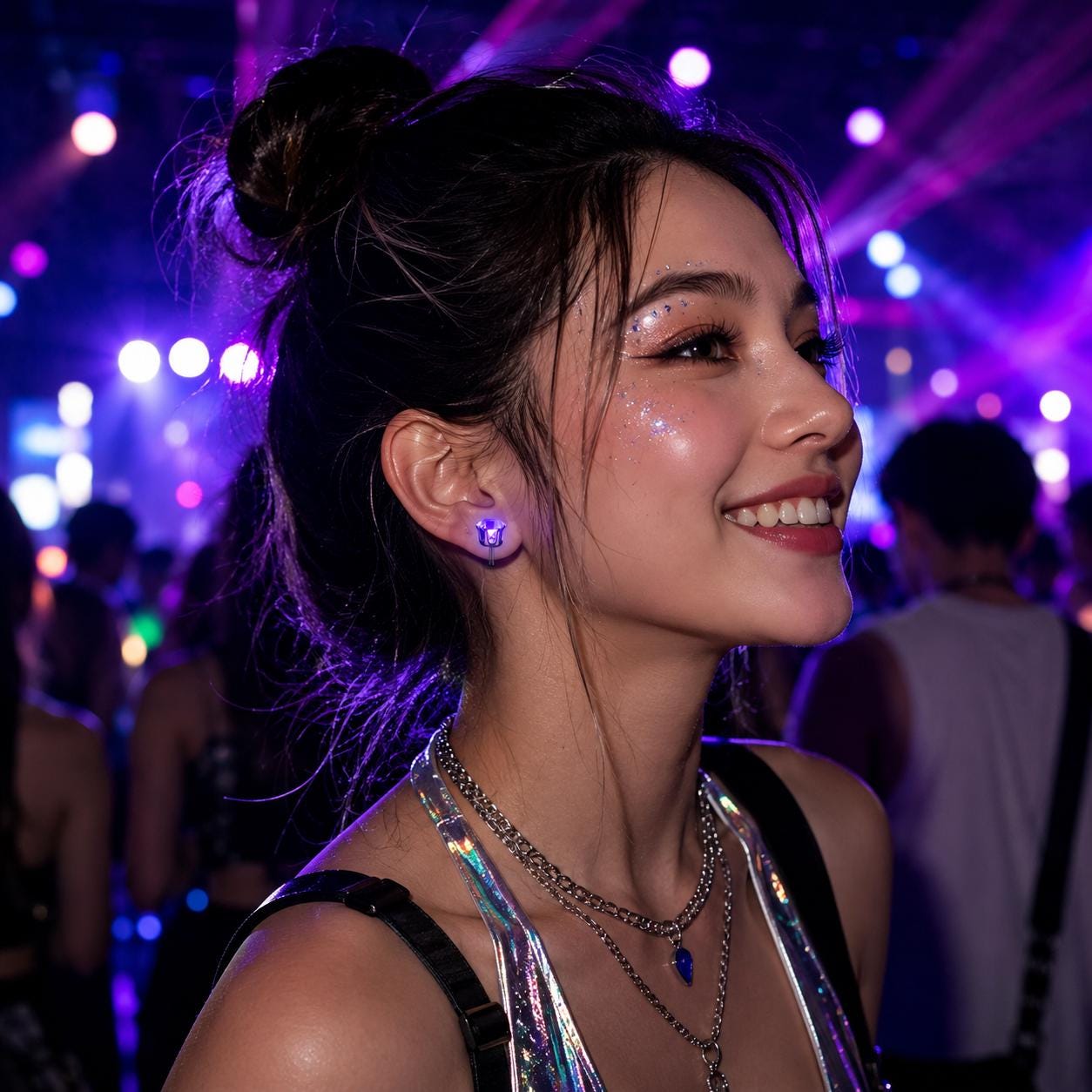 2PCS LED Glow Stud Earrings, Colorful Square Zircon Light Up Earrings, Glowing Ear Studs for Rave Party, Masquerade and Carnival Party
